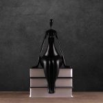 statue femme ronde resine